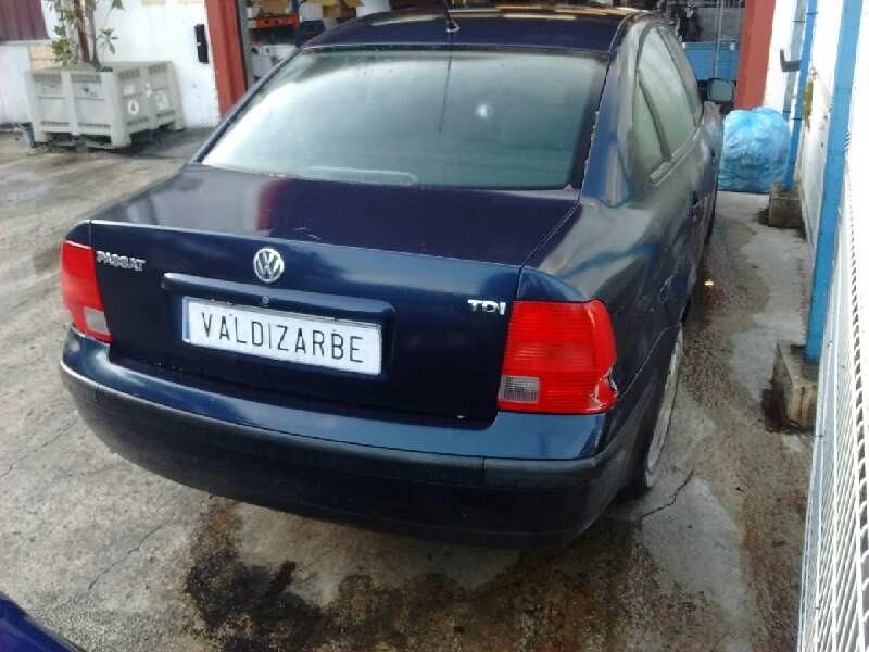 volkswagen passat berlina (3b2) del año 1999