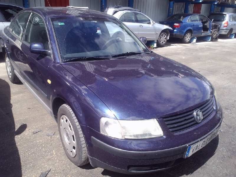 volkswagen passat berlina (3b2) del año 1999