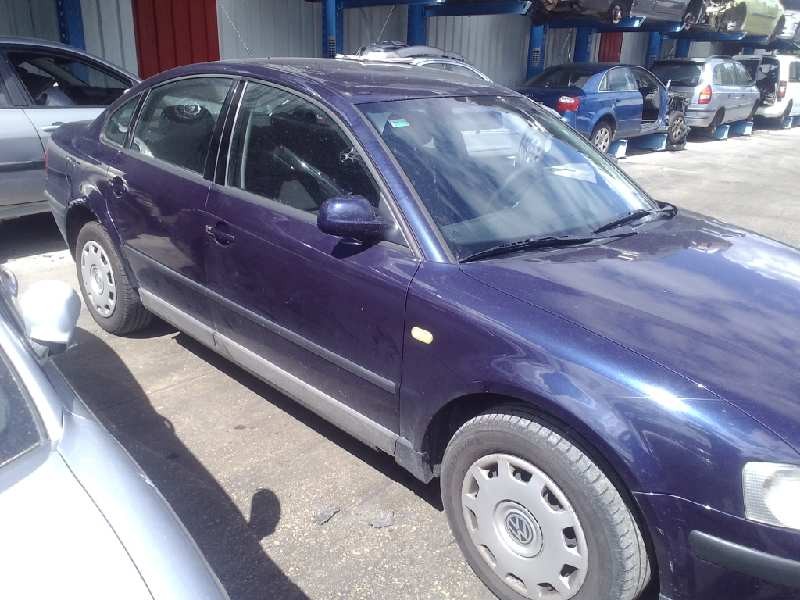 volkswagen passat berlina (3b2) del año 1999