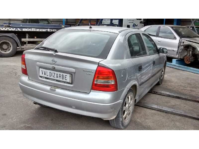 opel astra g berlina del año 1999