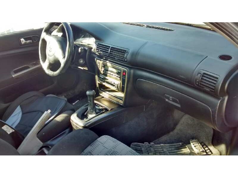 volkswagen passat berlina (3b2) del año 1997