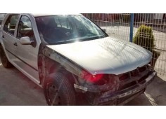 volkswagen golf iv berlina (1j1) del año 1999