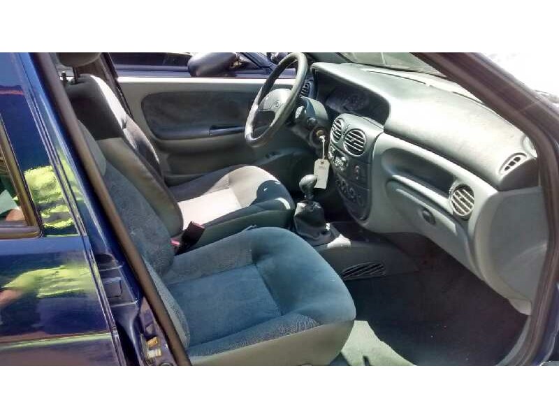 renault megane i berlina hatchback (ba0) del año 1997