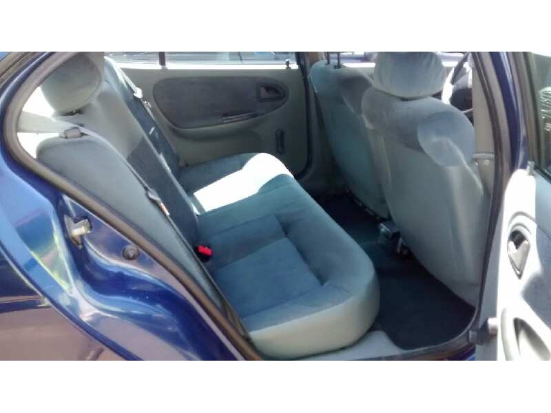 renault megane i berlina hatchback (ba0) del año 1997