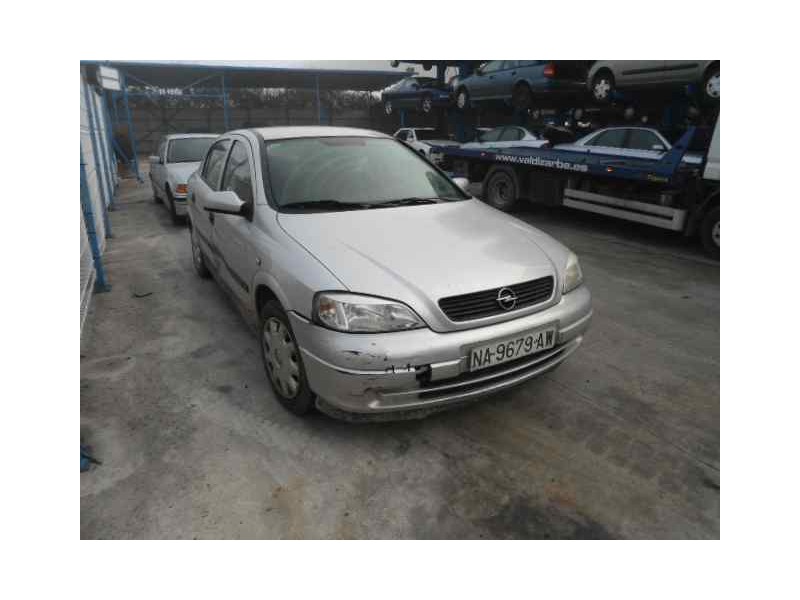 opel astra g berlina del año 1998