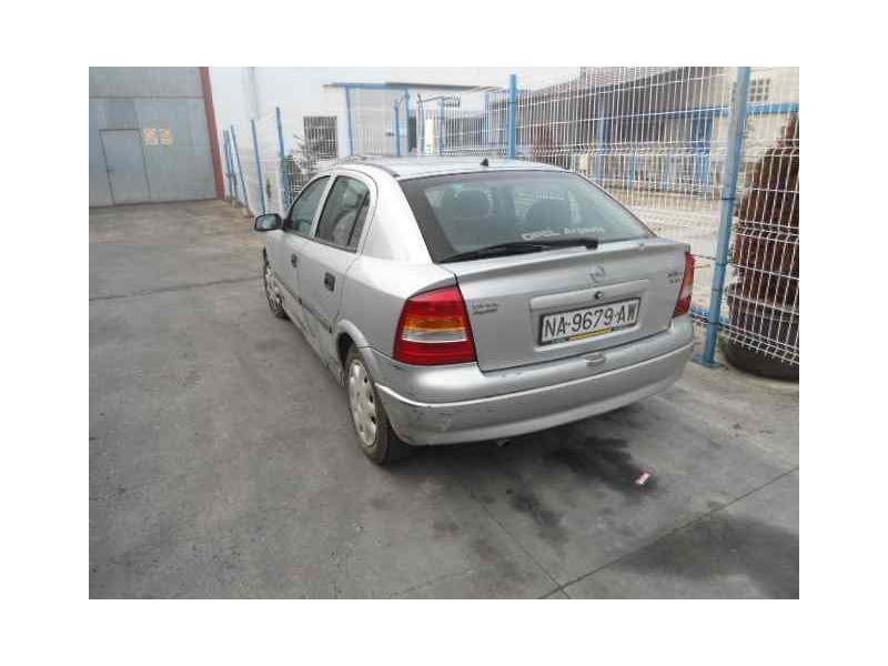 opel astra g berlina del año 1998