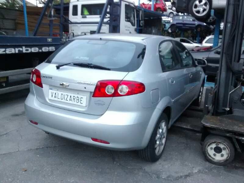 daewoo lacetti del año 2005