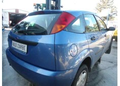 ford focus berlina (cak) del año 1999 2