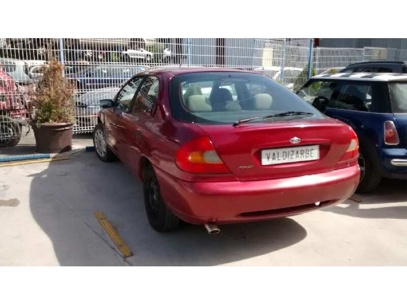 ford mondeo berlina (gd) del año 2000