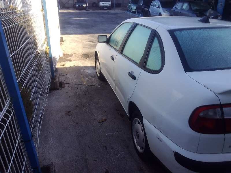 seat cordoba berlina (6k2) del año 1999