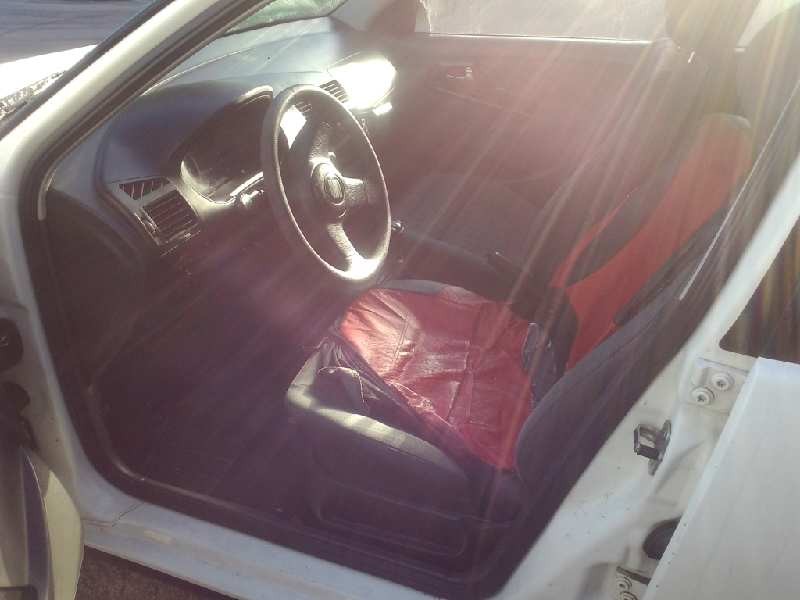 seat cordoba berlina (6k2) del año 1999