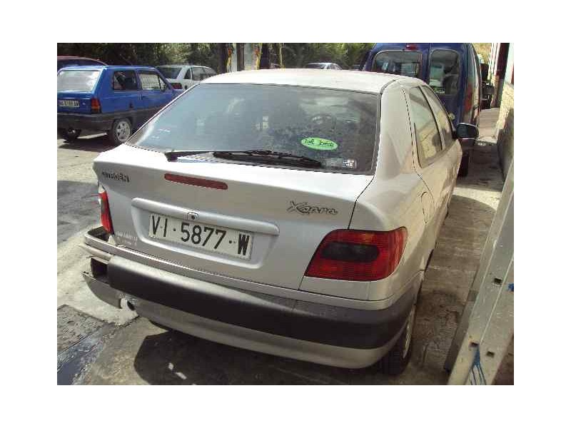citroën xsara berlina del año 1999