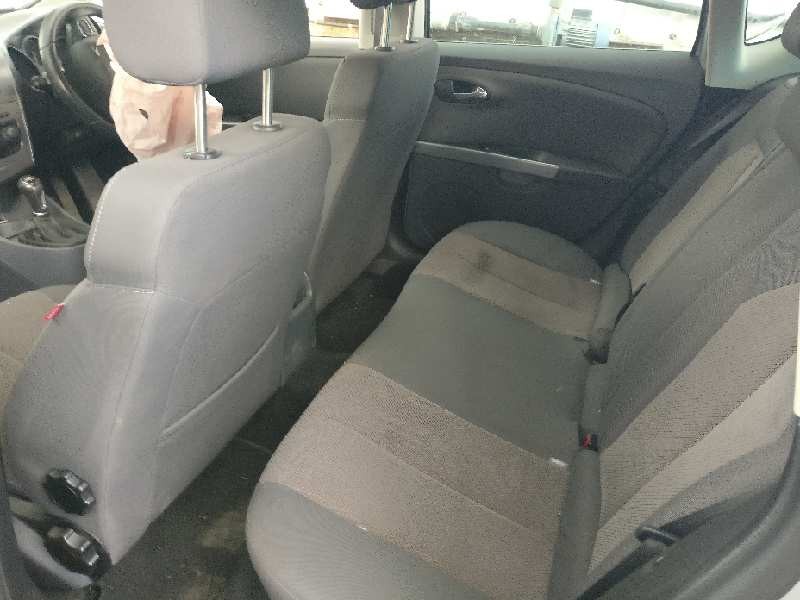 seat leon (1p1) del año 2010