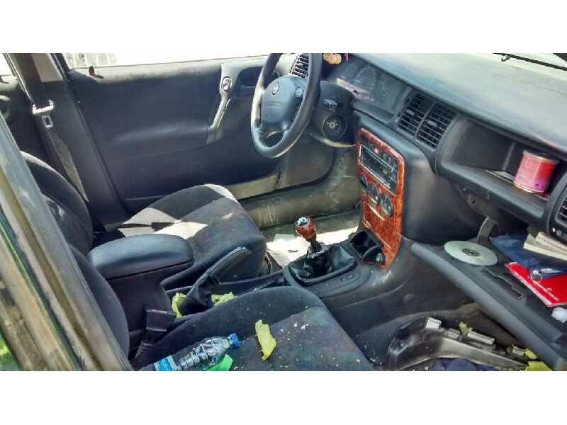 opel vectra b berlina del año 1998