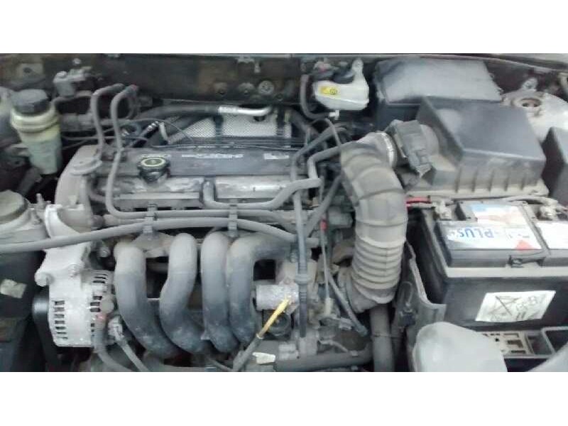 ford focus berlina (cak) del año 1999