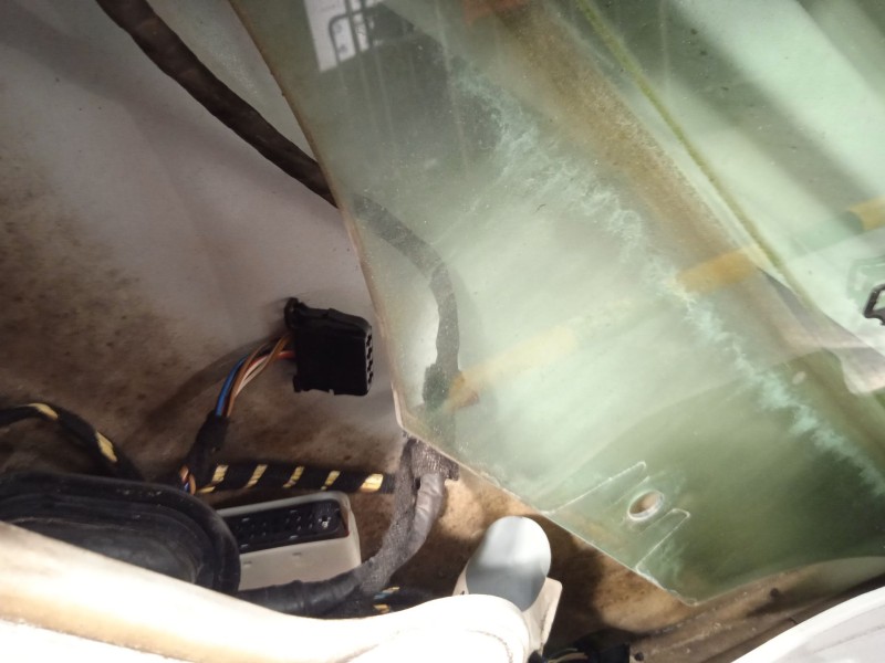 Recambio de puerta trasera derecha para volkswagen golf vi (5k1) 2.0 tdi referencia OEM IAM 5K6833056K  