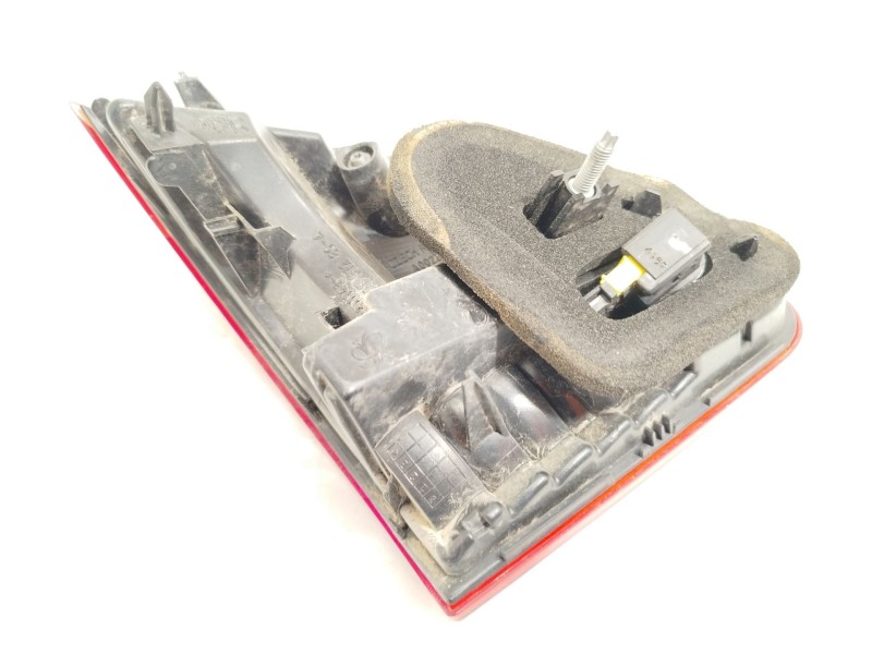 Recambio de piloto trasero derecho interior para peugeot 2008 (--.2013) allure referencia OEM IAM 9814757280  