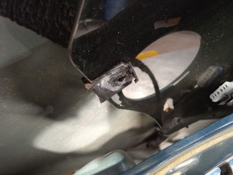 Recambio de puerta trasera derecha para peugeot 2008 i (cu_) 1.2 puretech 82 referencia OEM IAM 9802969680  