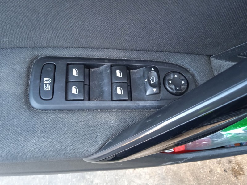 peugeot 508 sw i (8e_) del año 2016