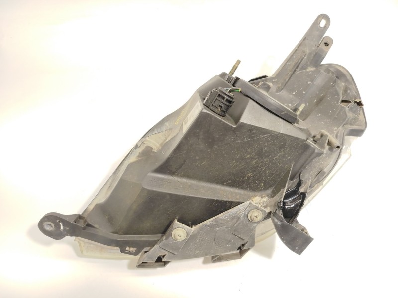 Recambio de faro derecho para citroën nemo monospace 1.4 hdi referencia OEM IAM 1353197080  