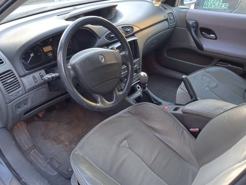 renault laguna ii (bg0/1_) del año 2001