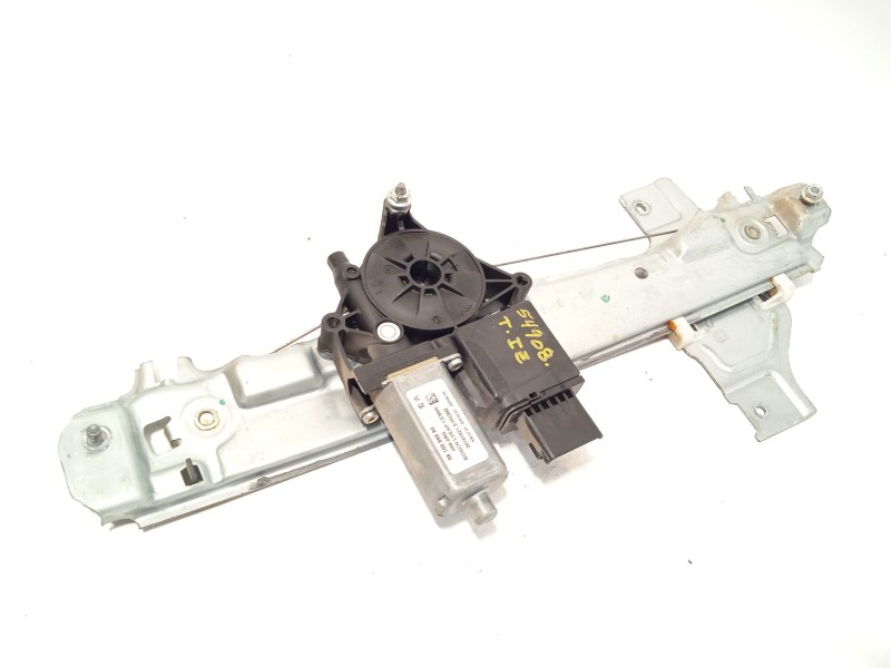 Recambio de elevalunas trasero izquierdo para peugeot 2008 i (cu_) 1.2 puretech 82 referencia OEM IAM 9815999580  0130824163