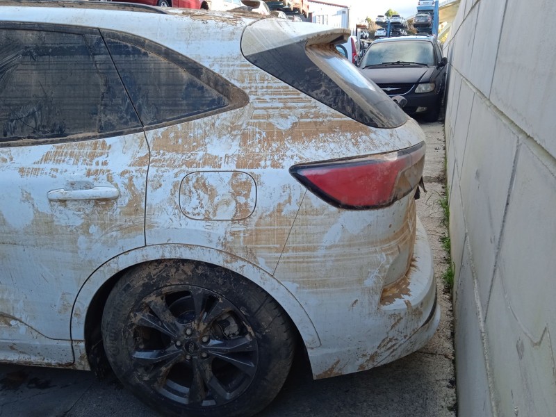 ford kuga iii (dfk) del año 2020