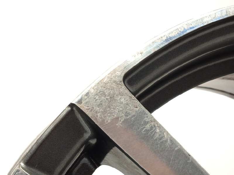 Recambio de llanta para porsche panamera 4 referencia OEM IAM NOREF  