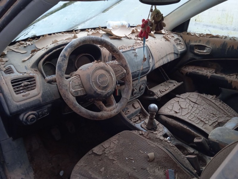 jeep compass (mp, m6, mv, m7) del año 2018