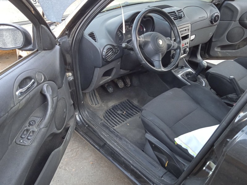 alfa romeo 147 (937_) del año 2005