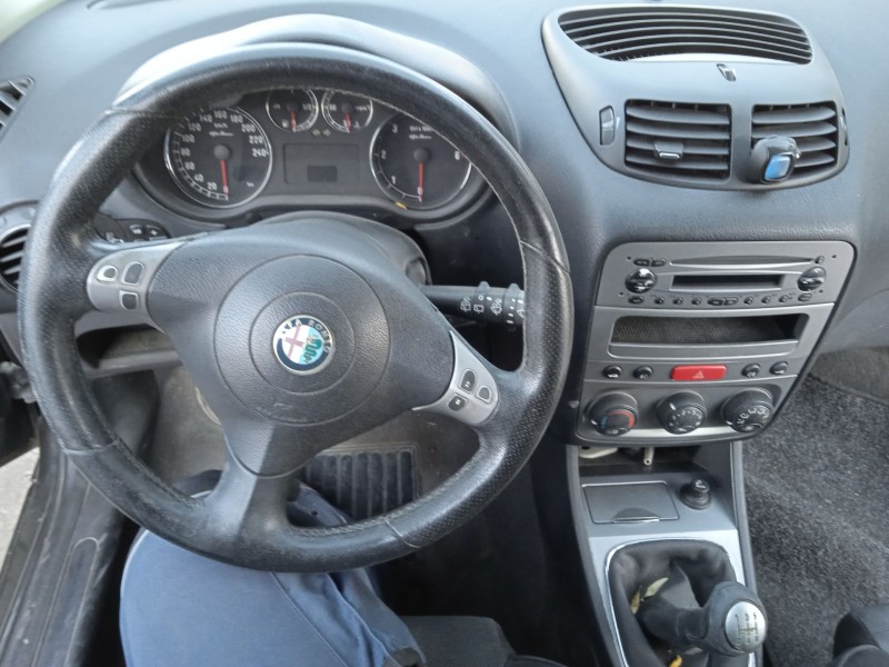 alfa romeo 147 (937_) del año 2005