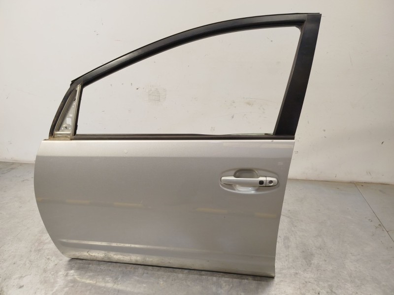 Recambio de puerta delantera izquierda para toyota prius liftback (_w2_) 1.5 hybrid (nhw20_) referencia OEM IAM 6700147040  