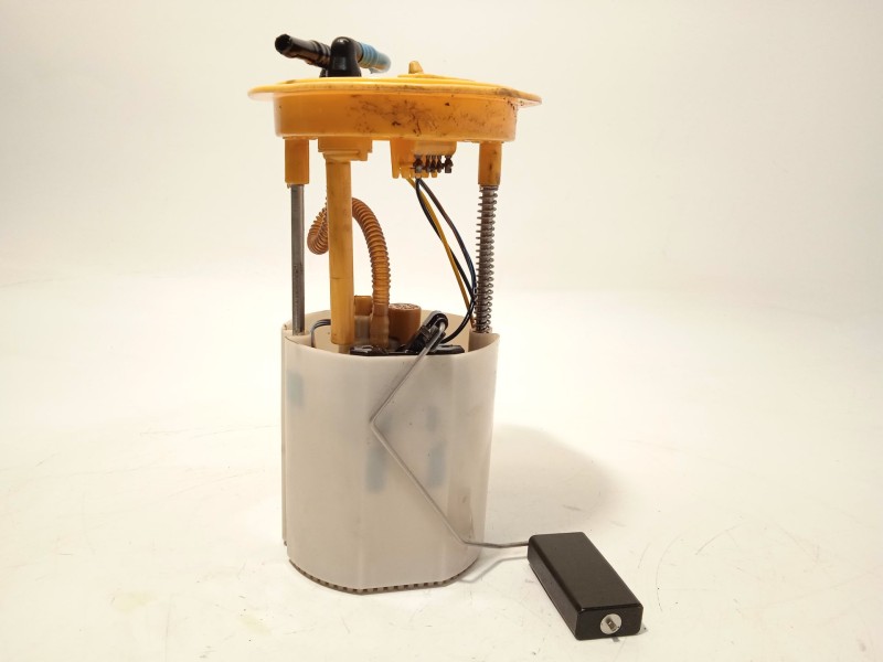 Recambio de bomba combustible para volkswagen golf vi (5k1) 2.0 tdi referencia OEM IAM 1K0919050J  A2C53166111