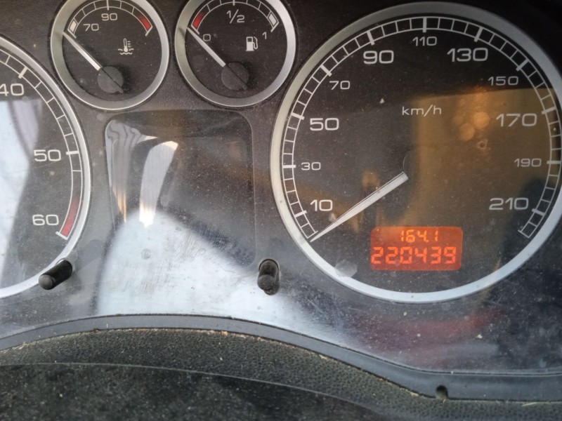 peugeot 307 break (3e) del año 2004