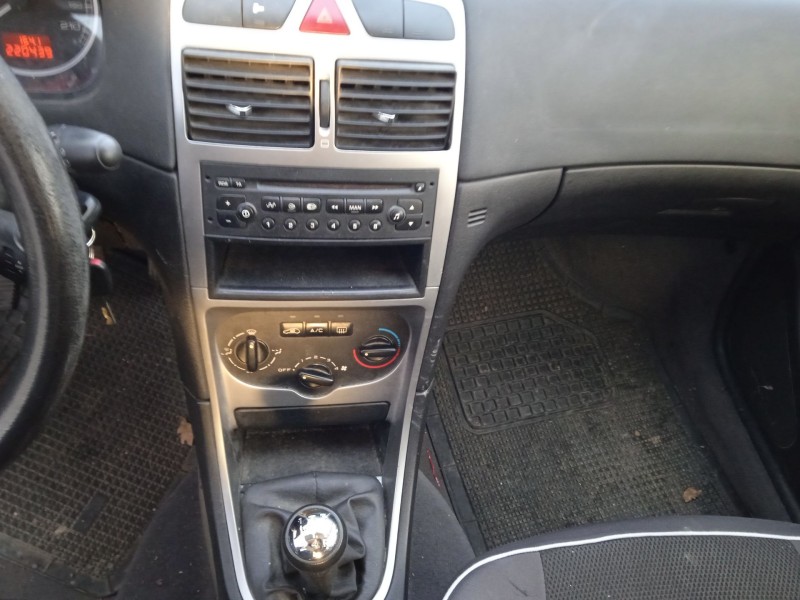 peugeot 307 break (3e) del año 2004