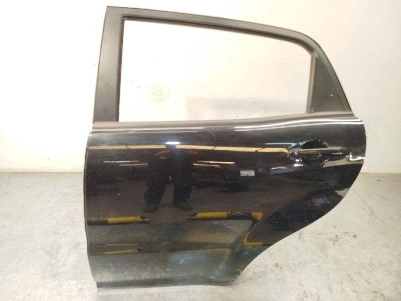 Recambio de puerta trasera izquierda para ssangyong korando (ck) 2.0 e-xdi referencia OEM IAM 6301134103  