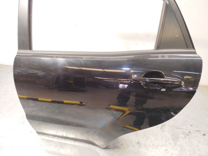 Recambio de puerta trasera izquierda para ssangyong korando (ck) 2.0 e-xdi referencia OEM IAM 6301134103  