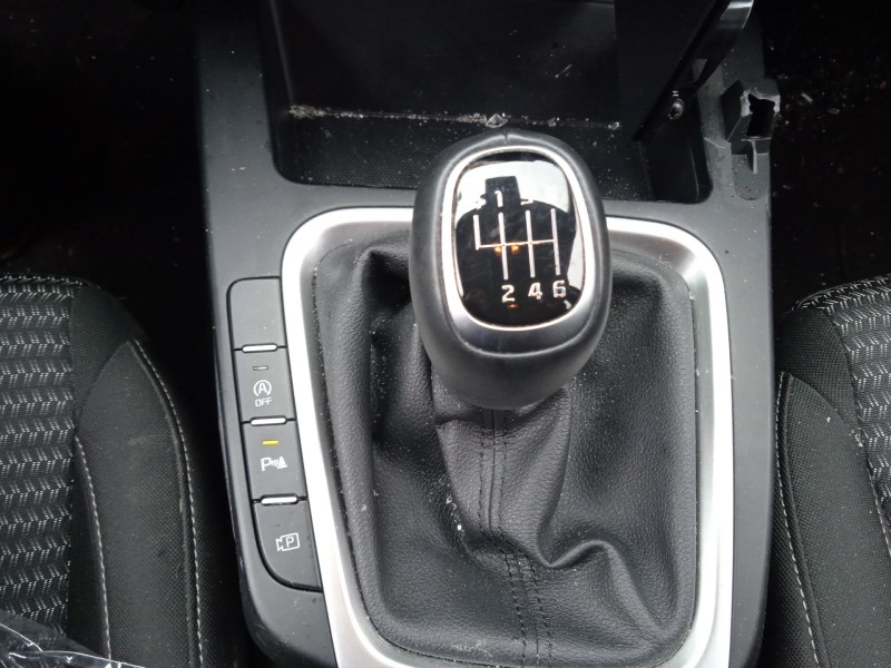 kia ceed (cd) del año 2023