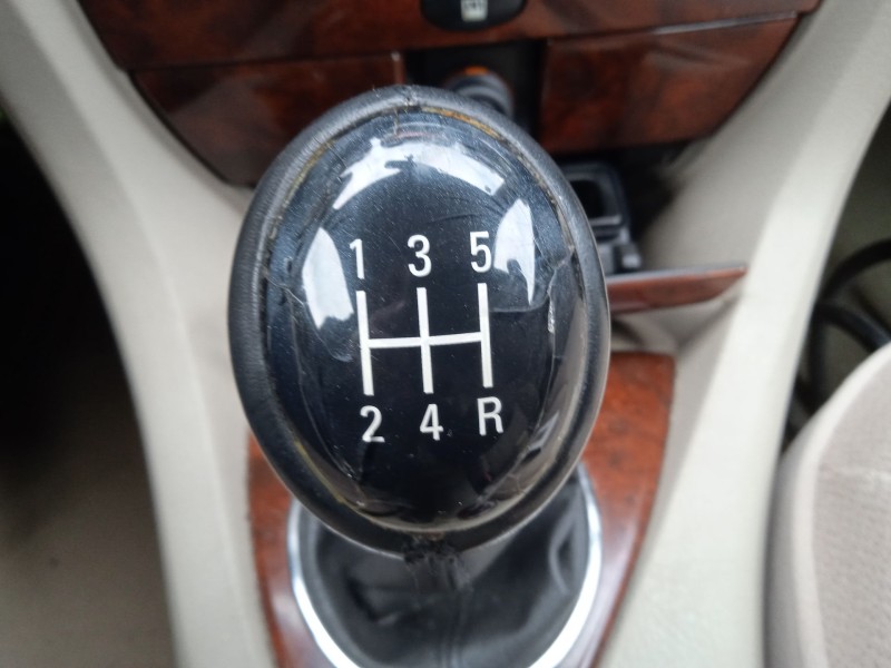 rover 75 (rj) del año 2001