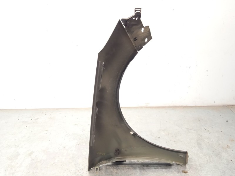 Recambio de aleta delantera izquierda para opel insignia a (g09) 2.0 cdti (68) referencia OEM IAM 13277520  