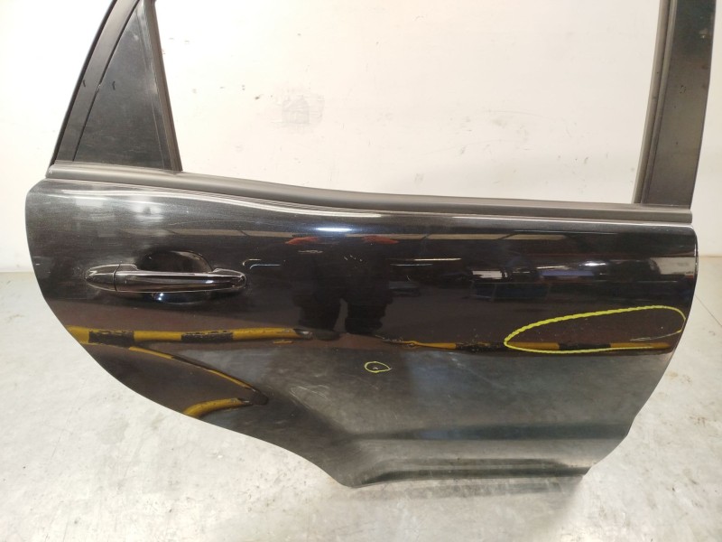 Recambio de puerta trasera derecha para ssangyong korando (ck) 2.0 e-xdi referencia OEM IAM 6302134103  