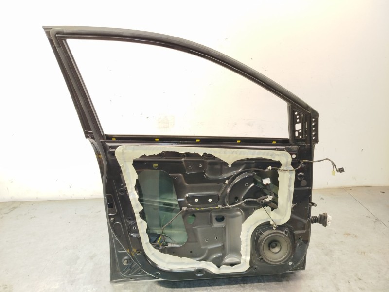 Recambio de puerta delantera izquierda para ssangyong korando (ck) 2.0 e-xdi referencia OEM IAM   