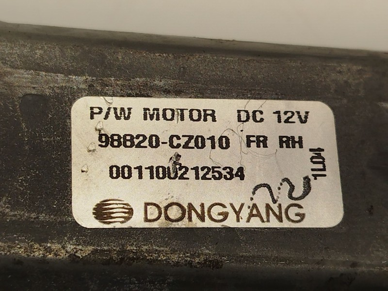 Recambio de elevalunas delantero derecho para ssangyong korando (ck) 2.0 e-xdi referencia OEM IAM 98820CZ010  
