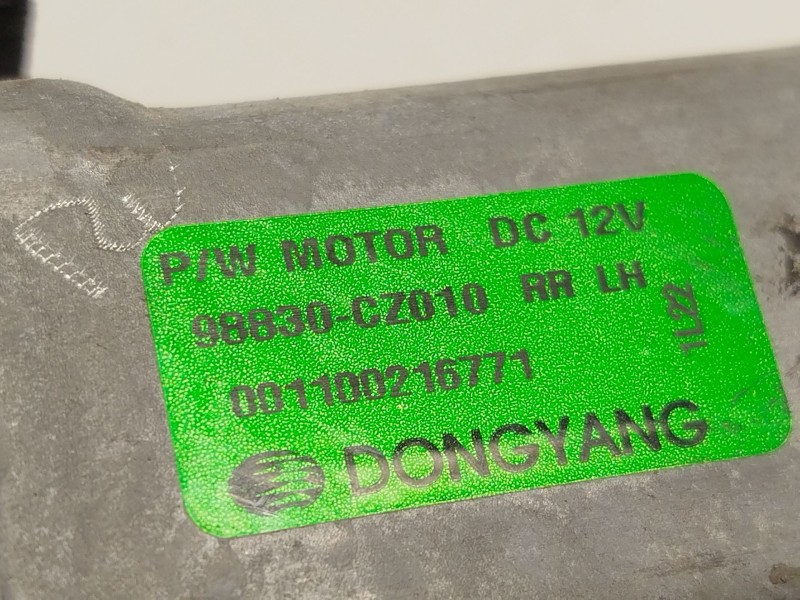 Recambio de elevalunas trasero izquierdo para ssangyong korando (ck) 2.0 e-xdi referencia OEM IAM 98830CZ010  