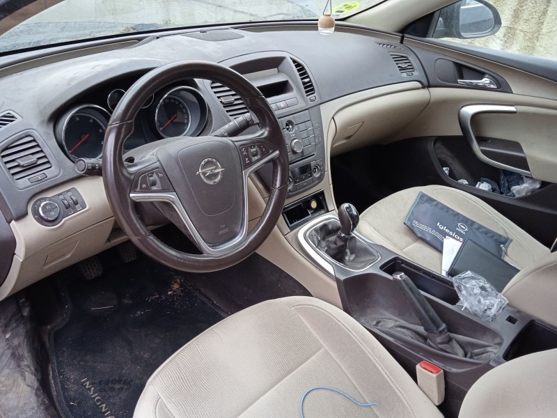 opel insignia a (g09) del año 2010