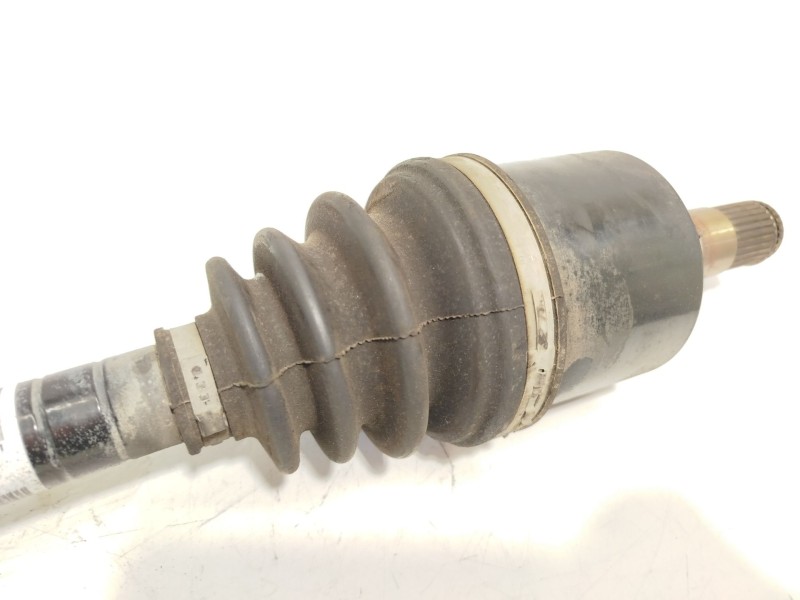 Recambio de transmision delantera izquierda para ssangyong korando (ck) 2.0 e-xdi referencia OEM IAM 4130034001  