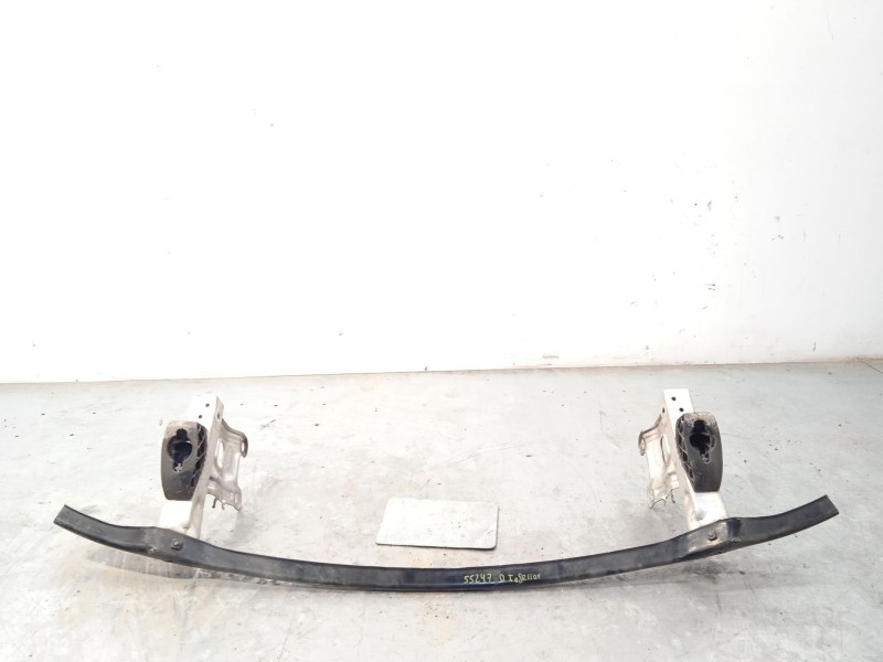 Recambio de travesaño inferior para bmw 4 coupé (f32, f82) 420 d referencia OEM IAM 51117275178 51117289908 51117289907