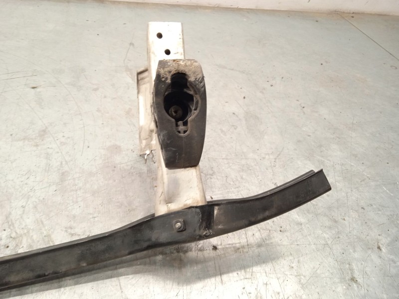 Recambio de travesaño inferior para bmw 4 coupé (f32, f82) 420 d referencia OEM IAM 51117275178 51117289908 51117289907