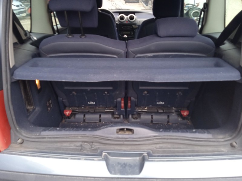 peugeot 1007 (km_) del año 2006