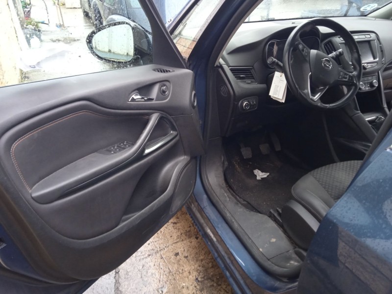 opel zafira tourer c (p12) del año 2017